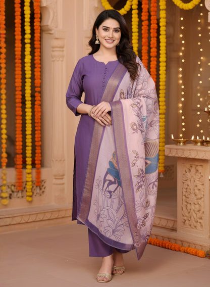Lavender Color Vertical Silk Kurta Pant Set with Digital Chanderi Jacquard Dupatta