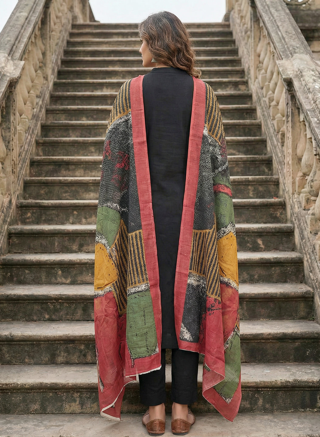 Roman Silk Black Kurta Pant Set with Digital Print Dupatta