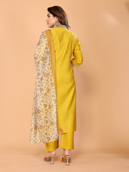 Vertical Silk Kurta Pant Set with Embroidery & Digital Bamboo Silk Dupatta