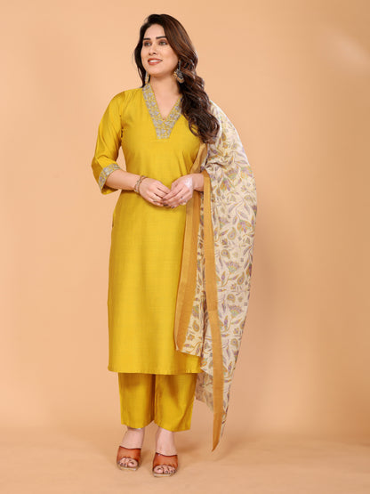 Vertical Silk Kurta Pant Set with Embroidery & Digital Bamboo Silk Dupatta